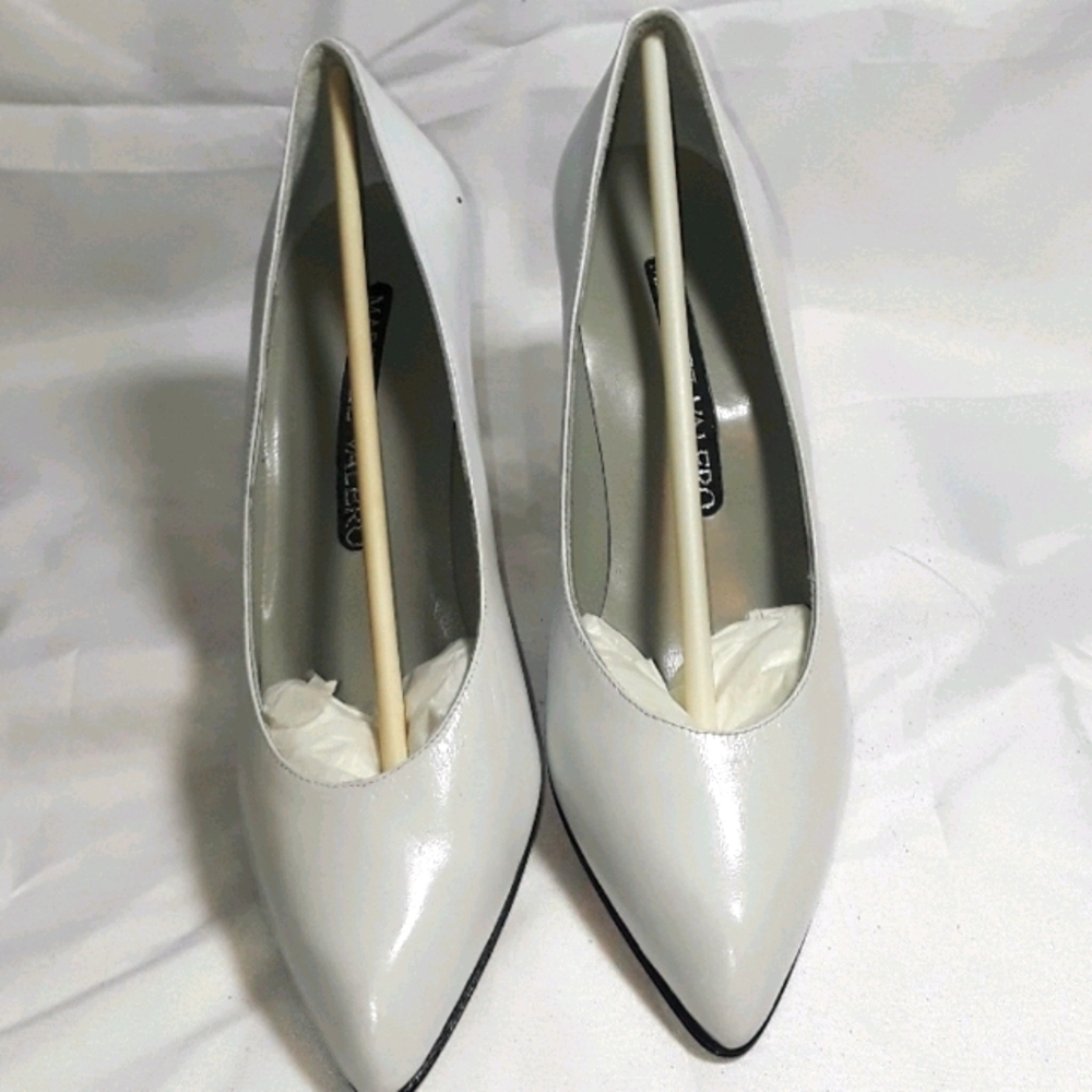 Vintage off shelf shoes